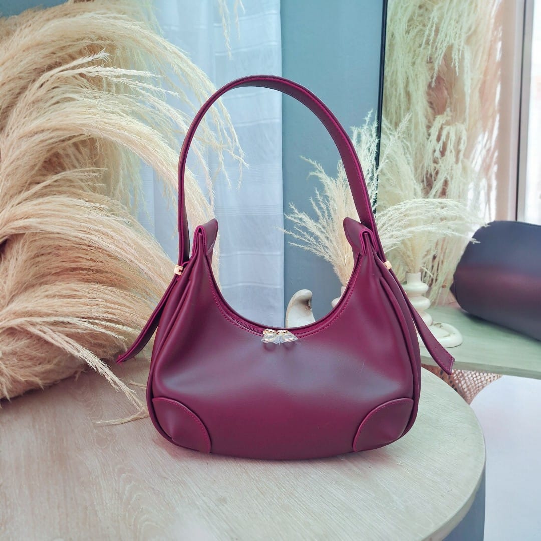 🤩BOLSO LUCIA,VERSÁTIL Y ELEGANTE 100% CUERO 👜