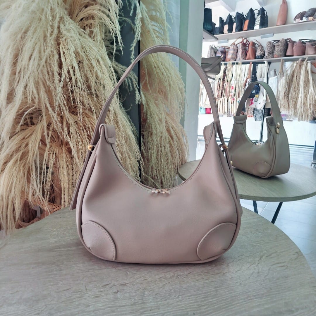 🤩BOLSO LUCIA,VERSÁTIL Y ELEGANTE 100% CUERO 👜