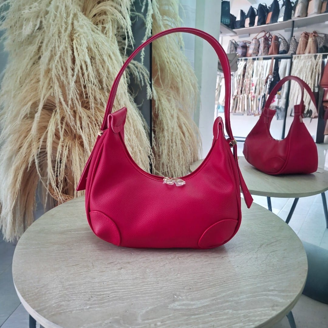 🤩BOLSO LUCIA,VERSÁTIL Y ELEGANTE 100% CUERO 👜