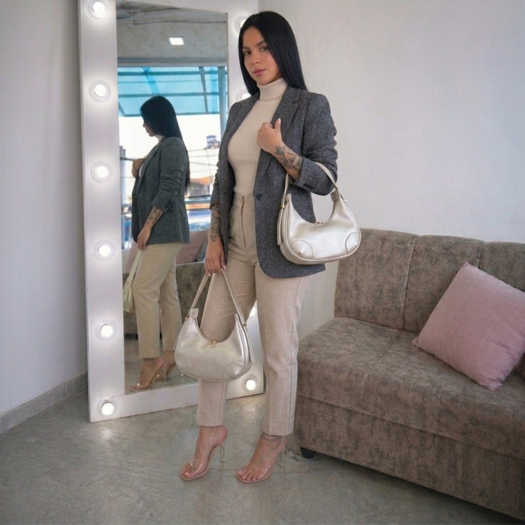 🤩BOLSO LUCIA,VERSÁTIL Y ELEGANTE 100% CUERO 👜