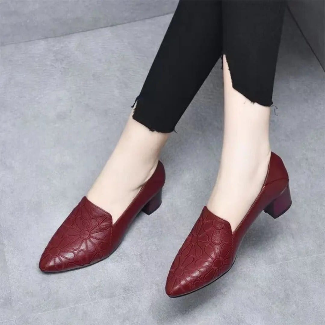 💥👠ZAPATOS ORTOPEDICOS DE TACON MEDIO, ELEGANTES Y  BORDADOS  EN CUERO👠💥